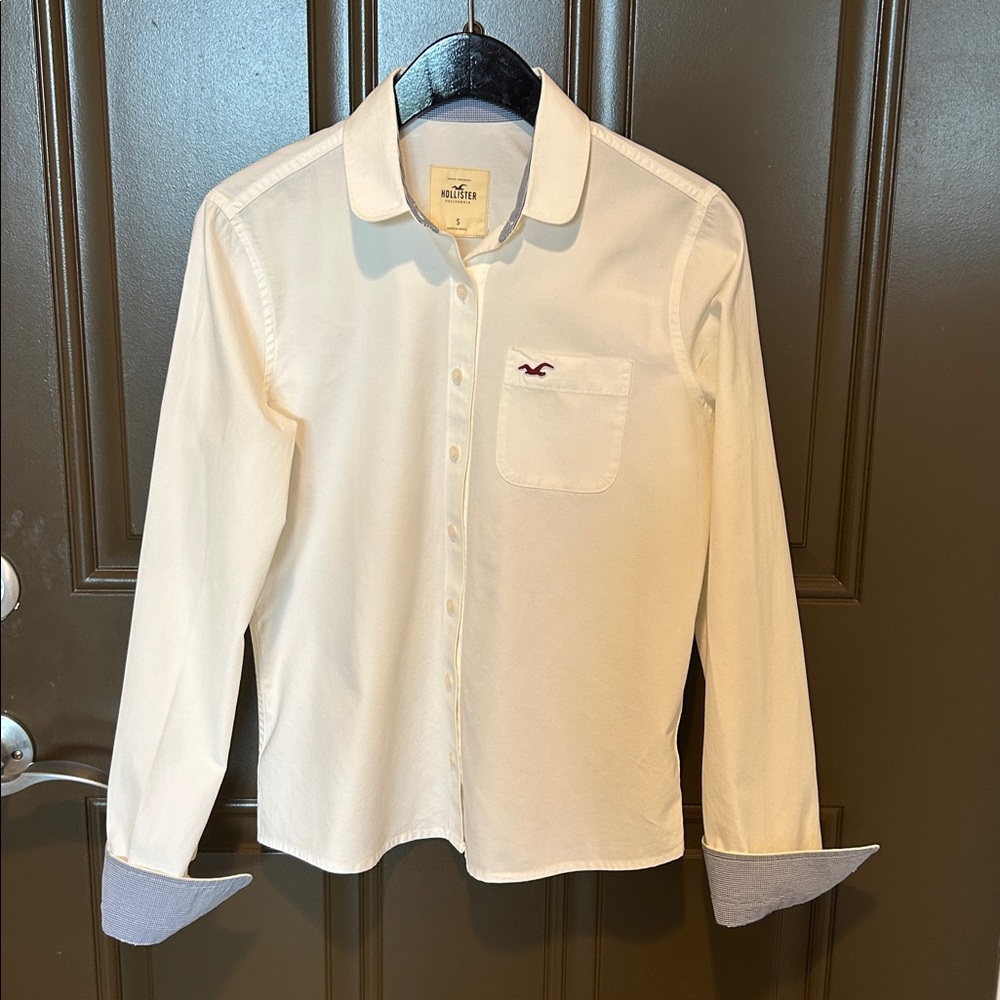 Hollister White Button-Up Shirt with Logo